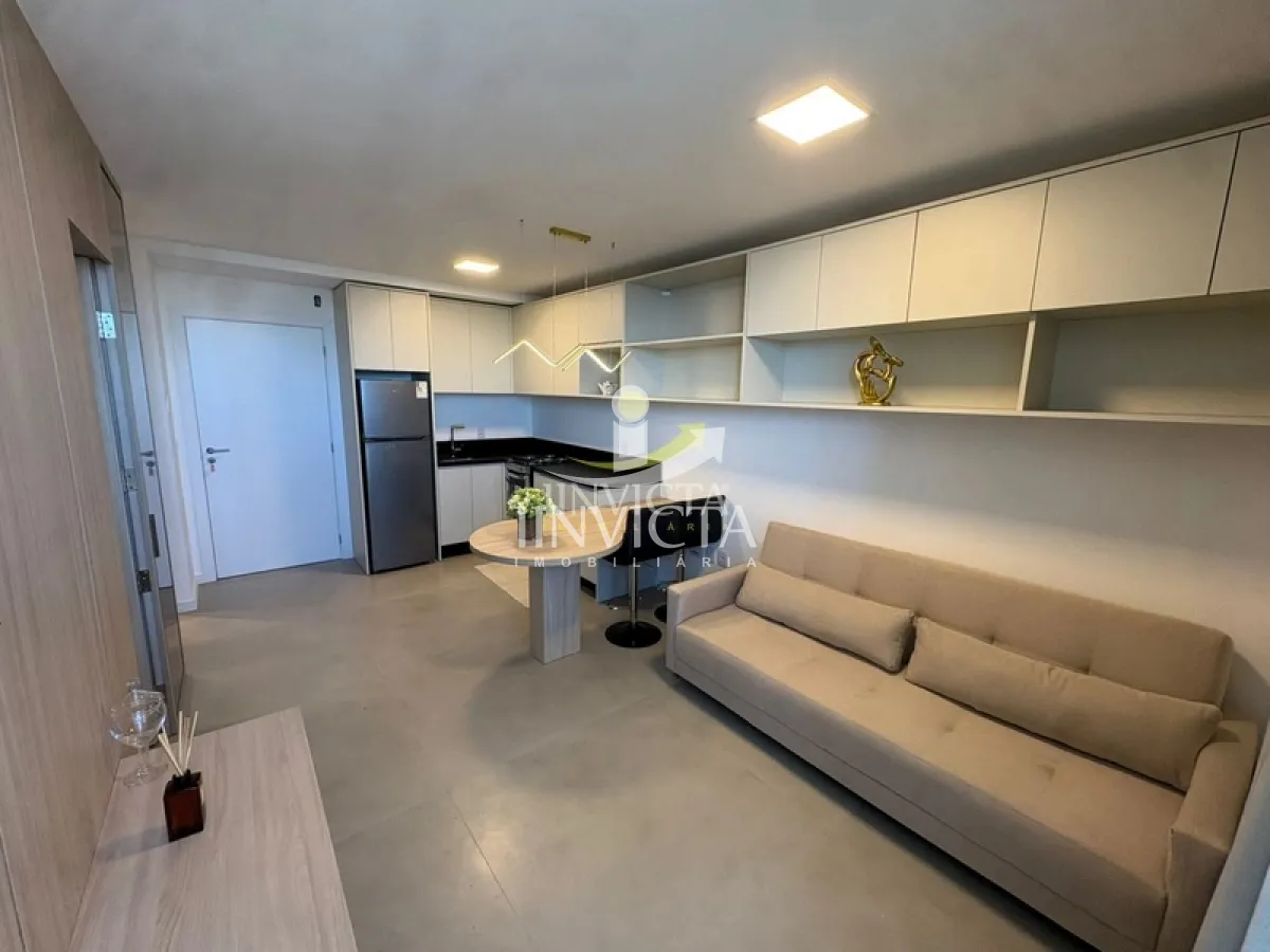 Apartamento 1 Dormitório Mobiliado para Aluguel Anual no Bairro Centro em Capão da Canoa — foto 1