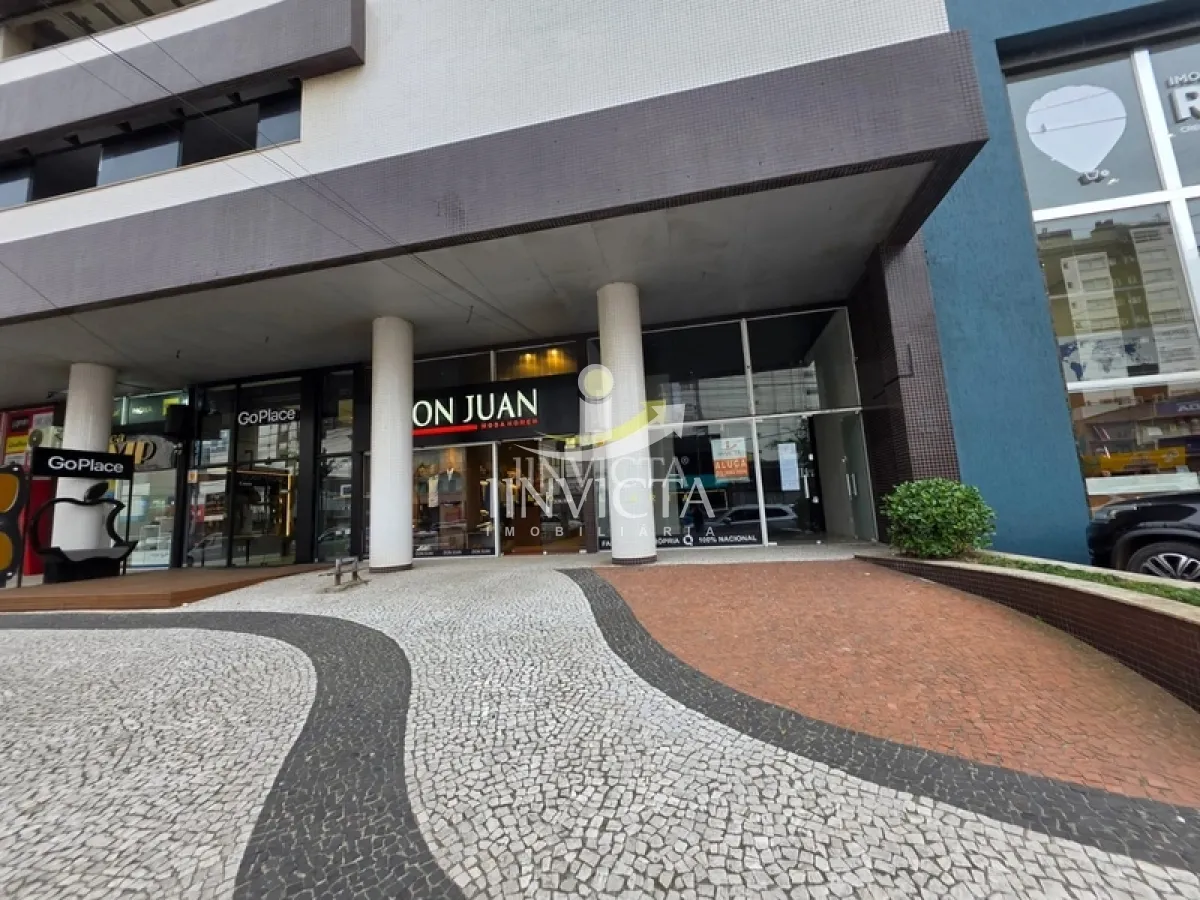 Loja Disponível para Aluguel Anual na Avenida Paraguassu em Capão da Canoa. — foto 1
