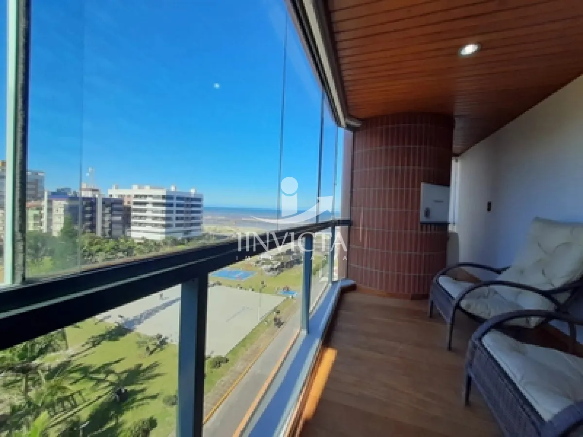 Apartamento de 2 Dormitórios Mobiliado à Venda no Bairro Centro / Capão da Canoa — foto 1