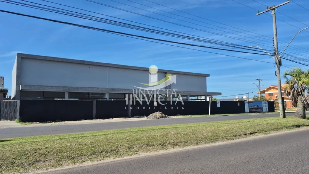 Loja Disponível para Aluguel Anual em Xangri-lá. — foto 1