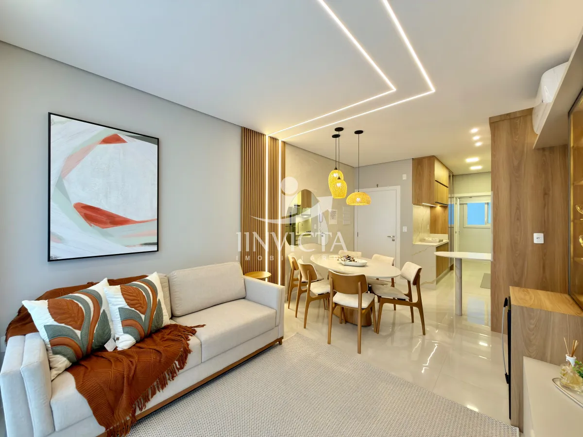 Apartamento de 2 Dormitórios Mobiliado e Decorado à Venda no Bairro Zona Nova / Capão da Canoa — foto 1