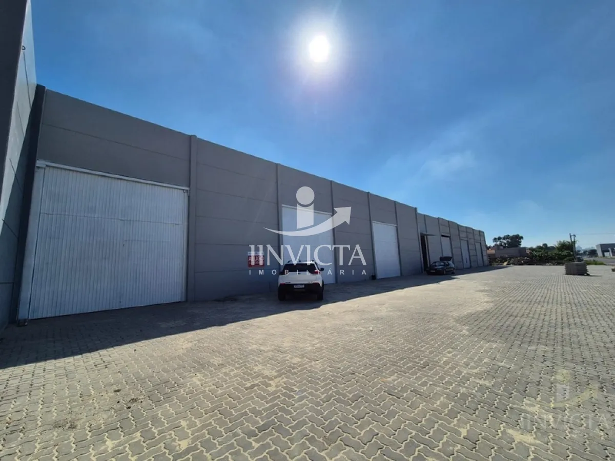 Pavilhão Disponível para Aluguel Anual no Bairro Parque Antártica em Capão da Canoa. — foto 1