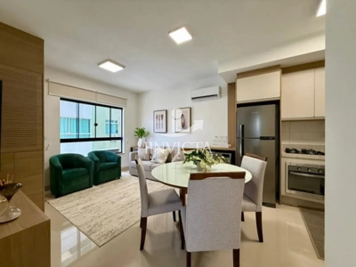 Apartamento 2 Dormitórios, Mobiliado e Decorado a Venda, No Bairro Zona Nova / Capão da Canoa — foto 1