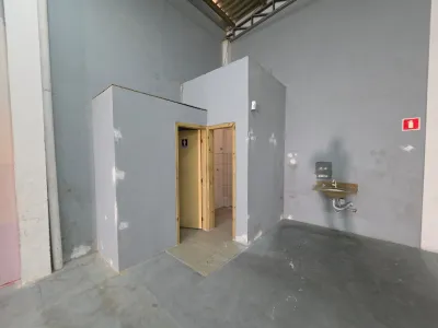 Pavilhão Disponível para Aluguel Anual no Bairro Santa Luzia. — foto 5