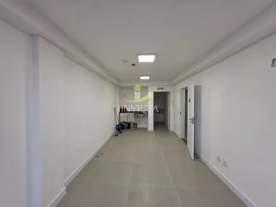 Sala Comercial Disponível para Aluguel Anual no Bairro Zona Nova em Capão da Canoa. — foto 2