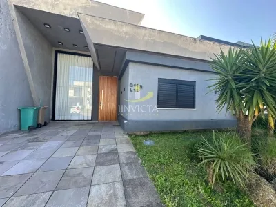 Casa em Condomínio em Centro