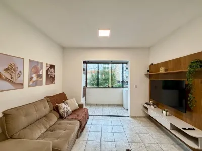 Apartamento em Zona Nova