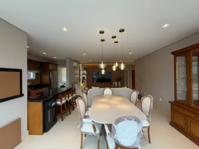 Apartamento de 3 Dormitórios Mobiliado e Decorado à Venda no Centro / Capão da Canoa — foto 4