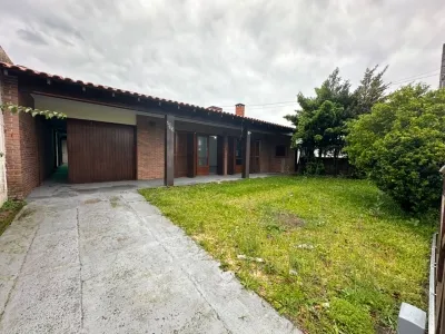 Casa em Bairro em Zona Nova