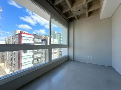 Apartamento de 2 Dormitórios Vazio à Venda no Bairro Zona Nova / Capão da Canoa — foto 2