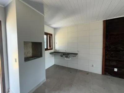 Casa com 02 Dormitórios Disponível para Aluguel Anual no Bairro Araçá — foto 3