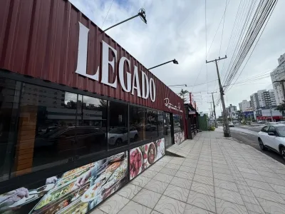 Loja em Zona Nova