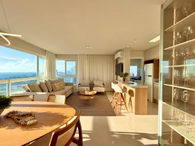 Apartamento de 3 Dormitórios Mobiliado e Decorado à Venda no Centro / Capão da Canoa — foto 3