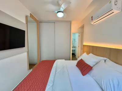 Apartamento de 3 Dormitórios de Esquina Mobiliado e Decorado de esquina em Capão da Canoa — foto 2