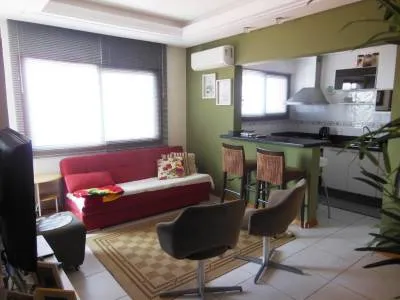 APARTAMENTO DE 1 DORMITORIO NO BAIRRO NAVEGANTES — foto 2