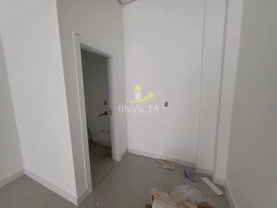 Loja Disponível para Aluguel Anual no Centro de Capão da Canoa. — foto 4