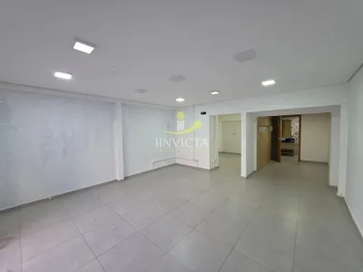 Loja Disponível para Aluguel Anual no Centro De Capão da Canoa. — foto 5