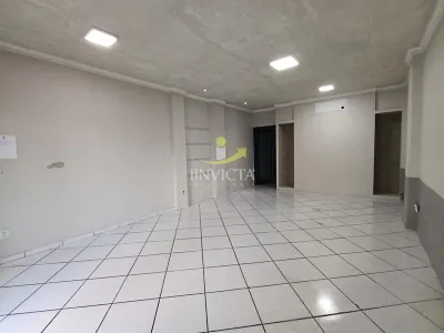 Loja Disponível para Aluguel Anual na Av. Paragaussú. — foto 3