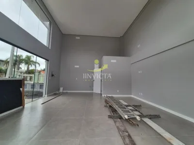 Loja Disponível Para Aluguel Anual no Bairro Girassol em Capão da Canoa. — foto 2