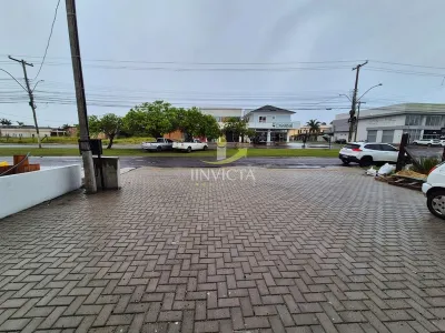 Loja Disponível Para Aluguel Anual no Bairro Zona Nova em Capão da canoa. — foto 4