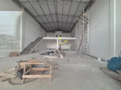 Loja Disponível para Aluguel Anual no Bairro Santo Antônio em Capão da Canoa. — foto 2