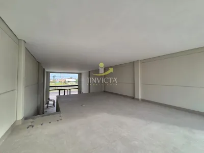 Loja Disponível para Aluguel Anual na Avenida Paraguassú em Xangri-lá. — foto 3