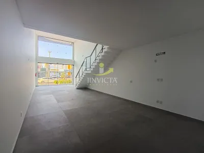 Loja Disponível para Aluguel Anual na Avenida Rudá em Capão da Canoa. — foto 3