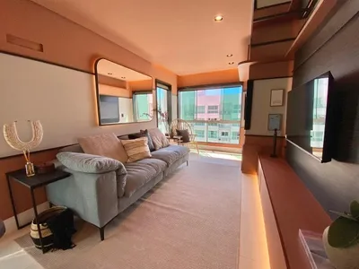 Apartamento 2 Dormitórios, 01 Suíte, Mobiliado e Decorado a Venda, No Bairro Zona Nova / Capão da Canoa — foto 2