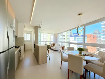 Apartamento 3 Dormitórios, 03 Suítes, Mobiliado e Decorado a Venda, Navegantes/ Capão da Canoa — foto 2