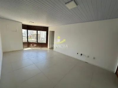 Sala Comercial Disponível para Aluguel Anual no Centro de Capão da Canoa. — foto 2