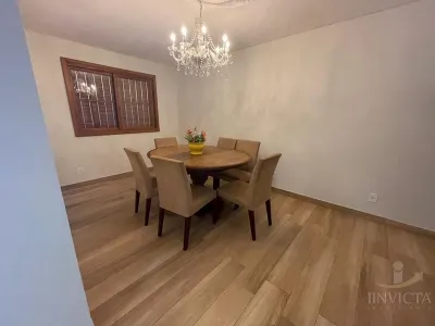 Sobrado com 06 Dormitórios Disponível para Aluguem Anual no Bairro Zona Nova. — foto 3