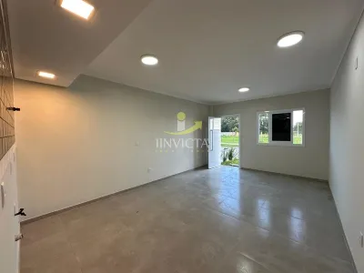 Casa com 02 Dormitórios Disponível para Aluguel Anual no Bairro Nova Guarani. — foto 2