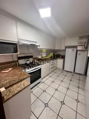 Apartamento 03 Dormitórios Disponível para Aluguel Anual no Bairro Centro em Capão da Canoa.. — foto 5