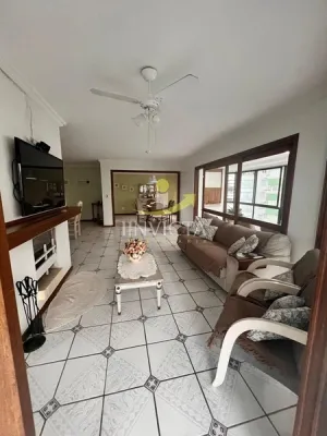 Apartamento 03 Dormitórios Disponível para Aluguel Anual no Bairro Centro em Capão da Canoa.. — foto 3