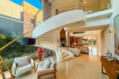 Casa em Condomínio Malibu 5 Suítes Mobiliada  Xangri-Lá / Atlantida — foto 2