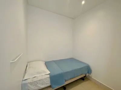 Apartamento 02 Dormitórios Mobiliado a Venda No Centro em Capão da Canoa — foto 5