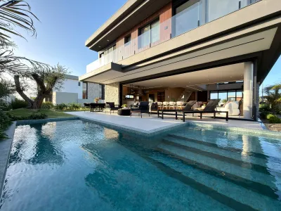Casa em Condomínio Los Cobos 6 Suítes Mobiliada  Xangri-Lá / Atlantida — foto 2