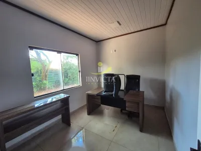 Casa Comercial Disponível para Aluguel Anual na Avenida Paraguassú em Atlântida. — foto 5