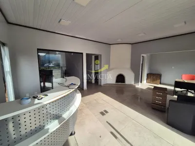 Casa Comercial Disponível para Aluguel Anual na Avenida Paraguassú em Atlântida. — foto 3