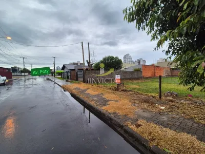 Terreno Disponível para Aluguel Anual no Centro em Capão da Canoa. — foto 3