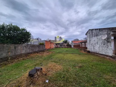 Terreno Disponível para Aluguel Anual no Centro em Capão da Canoa. — foto 2