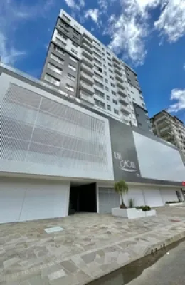 Apartamento 02 Dormitórios Mobiliado a Venda no Bairro Zona Nova em Capão da Canoa — foto 4